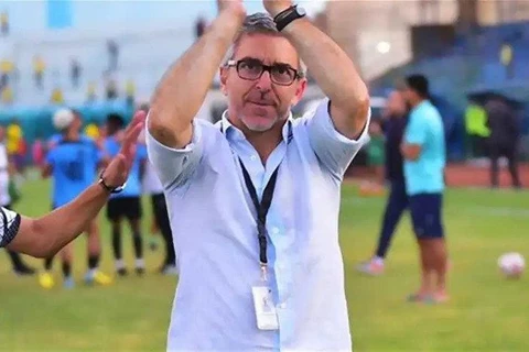 "قرارات أخرى لاحقًا".. الاتحاد السكندري يعلن رحيل مديره الفني بابافاسيليو
